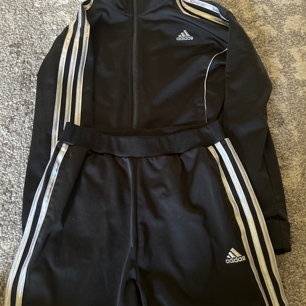 Track suit